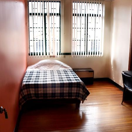 Hostel La Quinta Bogotá Zewnętrze zdjęcie